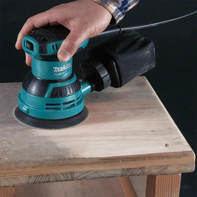 Makita Orbit Sander with Built-In Extraction System 240W - Mycart.mu in Mauritius at best price